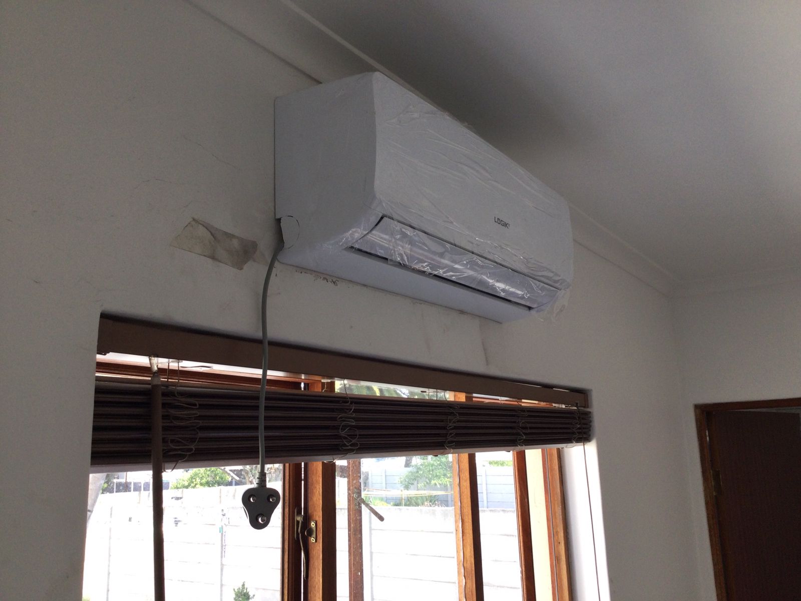 Dewpoint aircon installation
